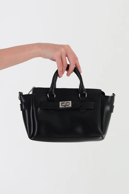 Sandra Kilit Detaylı Mini Çapraz Çanta Siyah